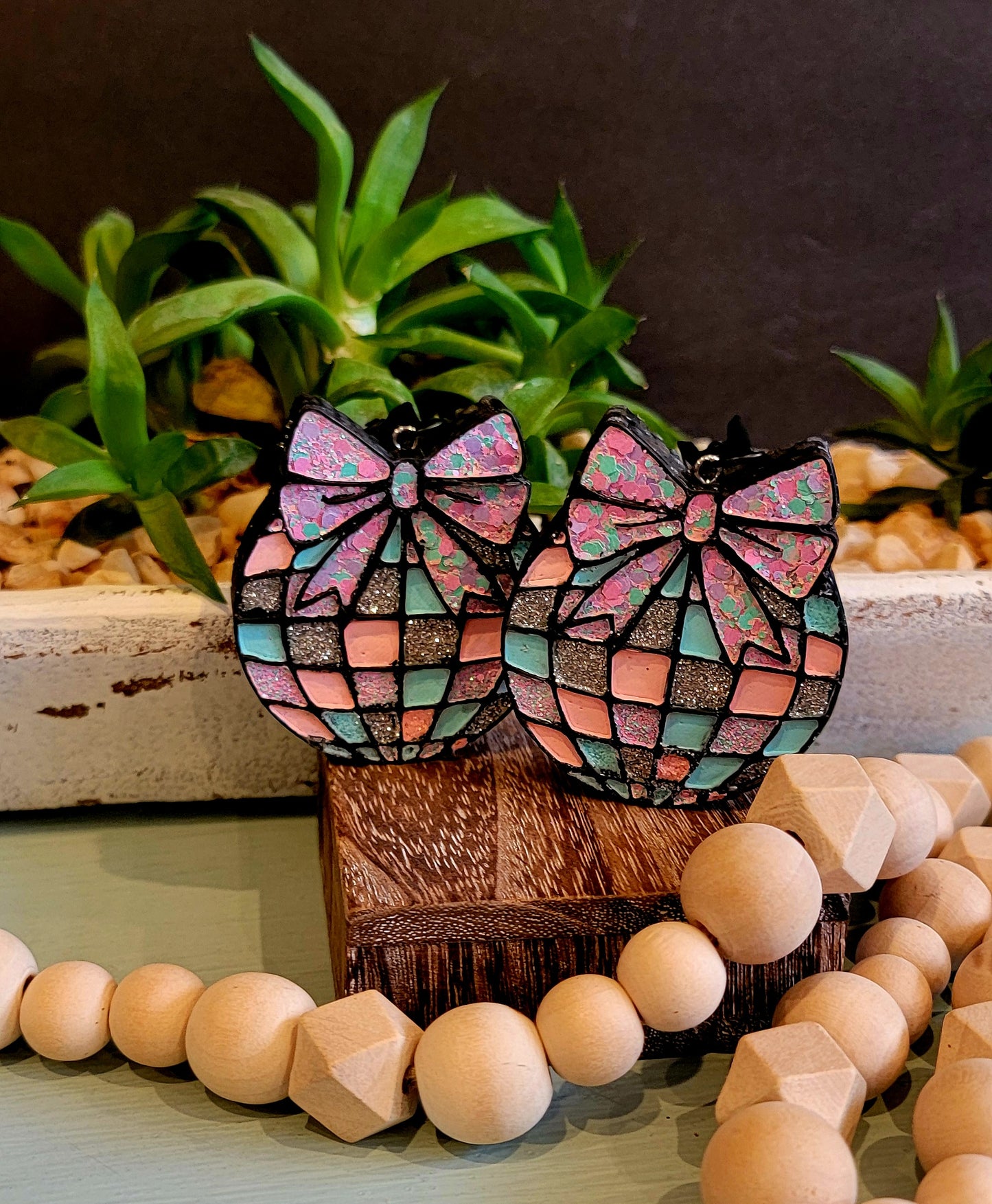 Disco ball vent clips