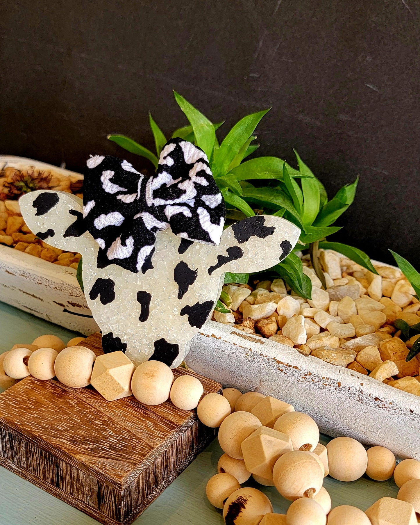 Cow head with Bow