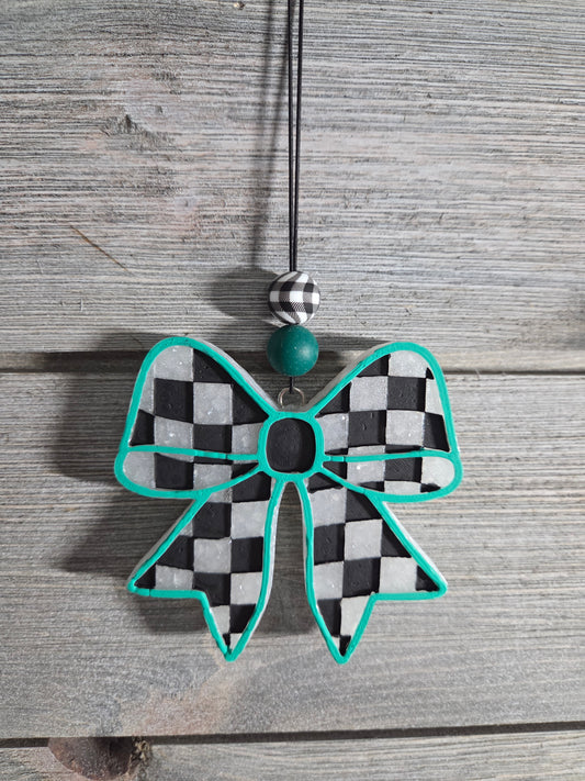 Checkered Bow